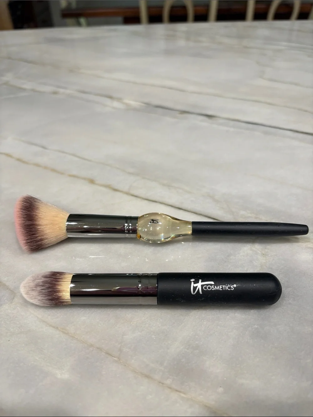 it cosmetics Heavenly Luxe French Boutique #4 & Pointed Precision Complexion #11